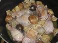 תבשיל עוף עם ארטישוק ופטריות